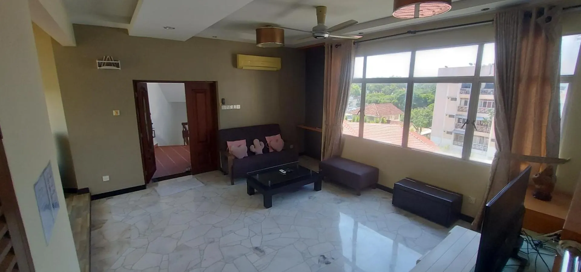 Formal Kelawai Ville George Town Apartament